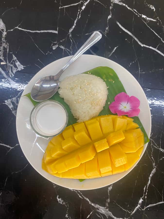 Phuket foodie tour+ Thai cooking class + Local food tasting - A full Phuket day built around food