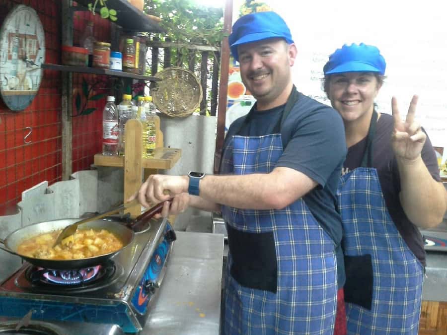 Phuket: Half Day Easy Thai Cooking Class & Local Market Tour - A small kitchen with a garden attached