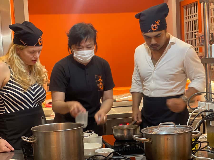 Phuket: Pum Thai Cooking School with Meal - Planning the day around the class