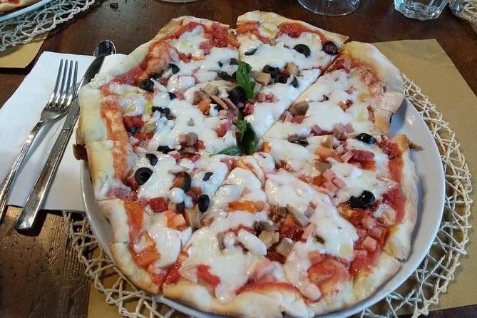 Pizza & Gelato Making Cooking Class in Florence - Gelato is the sweet finish, but participation can vary