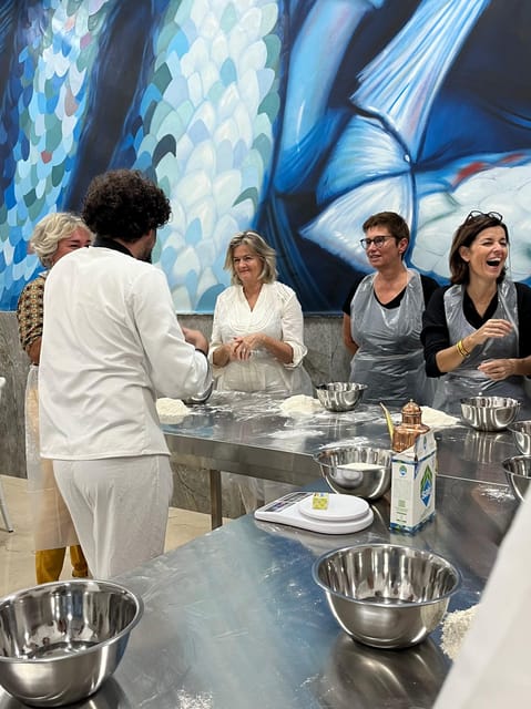 Pizza-Making Workshop by night with glass of wine - The 90-second Neapolitan oven