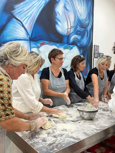 Pizza-Making Workshop by night with glass of wine - Price, timing, and practical value