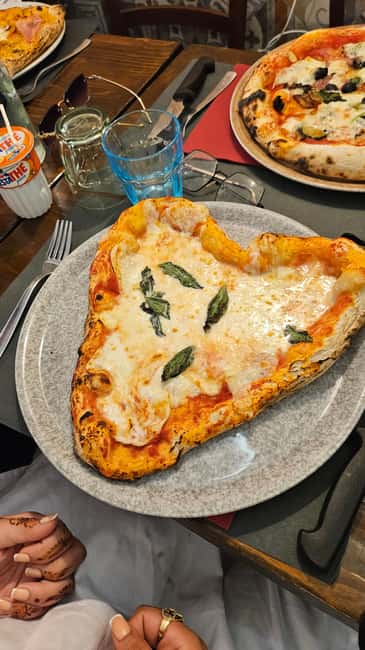 Pizza Pro, a Hands-On Cooking Class Near Castel Sant Angelo - A Roman pizza lesson beside Campo de Fiori