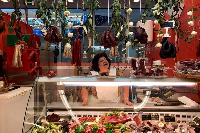 Porto Local Market Visit & Cooking Class / Showcooking - How the small group changes the experience