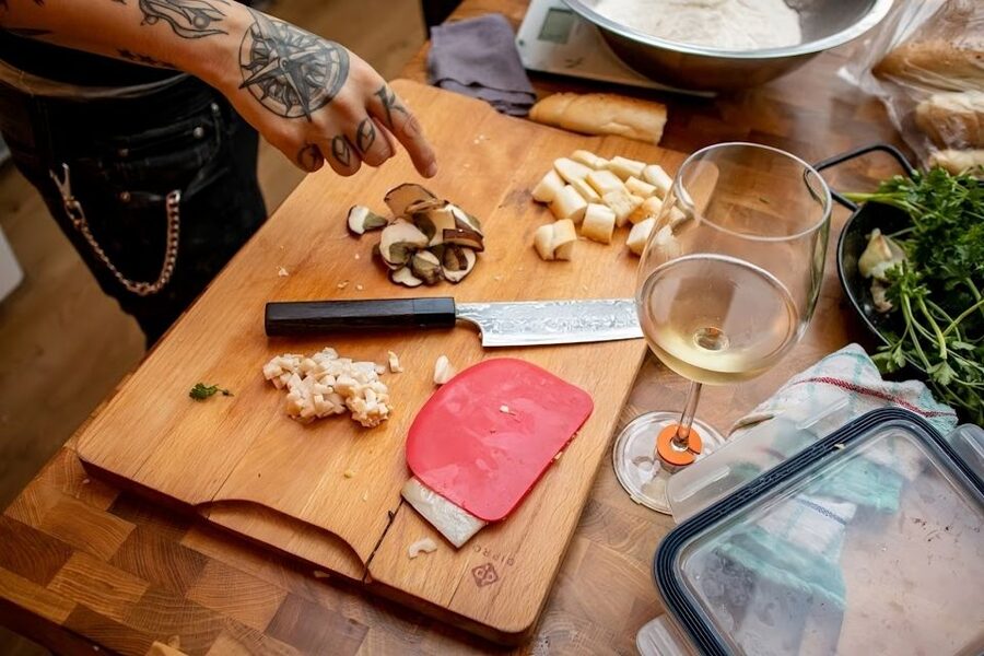 Prague: Traditional Czech Cooking Class with Market Tour - Key points to know before booking