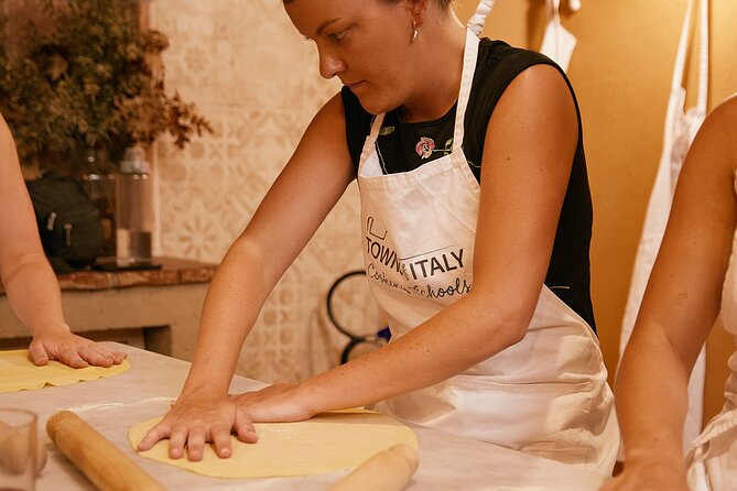 Premium Pasta and Gelato Cooking Class in Florence - Rolling tagliatelle with a seasonal sauce
