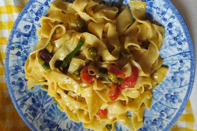 Private and authentic cooking class experience with family - Starting with local food, oil, and a garden