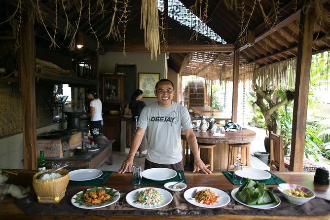 PRIVATE Balinese Cooking Class in Ubud with Dewa with Transfers - The ride from Ubud to Keliki