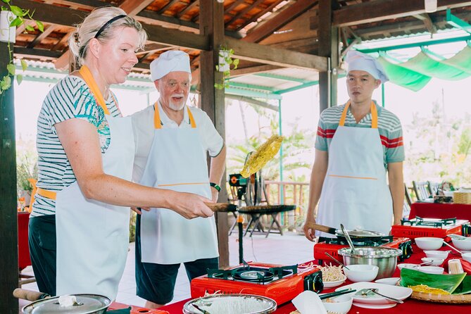 Private Biking, Farming, & Cooking Class in Hoi An - Cycling out through Hoi An’s rice fields