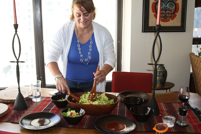Private Chicago-style deep dish pizza or pasta making class - The 1.5-hour cooking lesson
