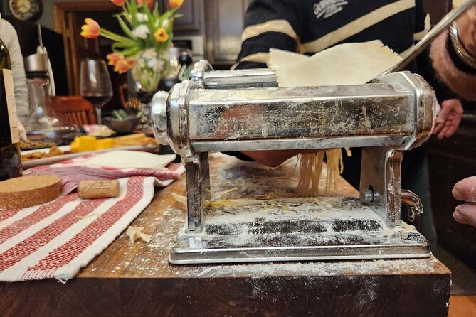 Private Chicago-style deep dish pizza or pasta making class - Salad, dessert, and the meal around the table