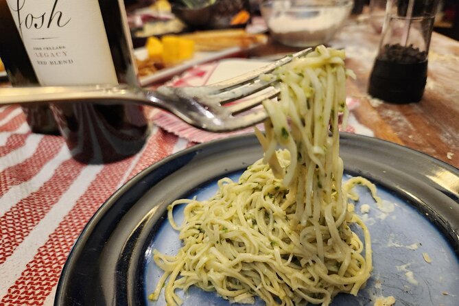 Private Chicago-style deep dish pizza or pasta making class - Dietary needs, accessibility, and booking details
