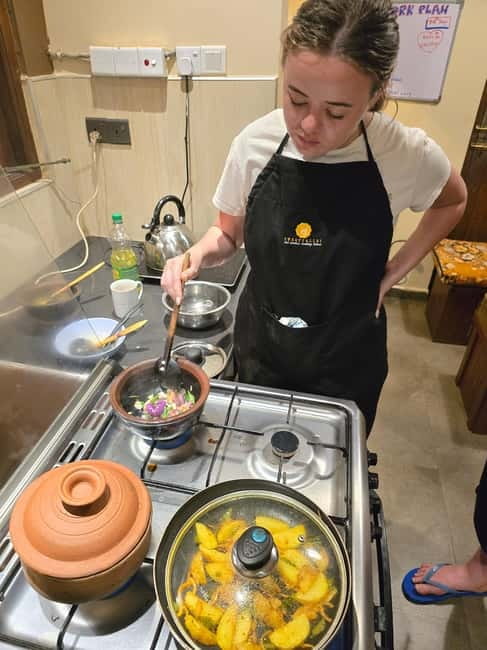 Private cooking class - Personalized classic menu - Timing, location, and accessibility