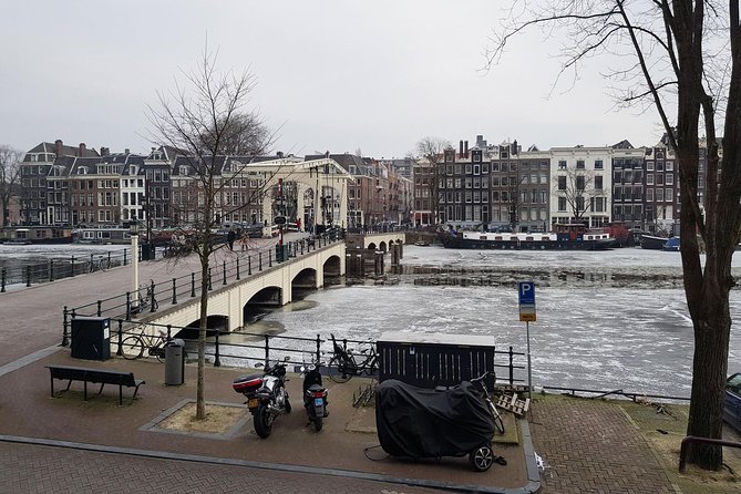 Private Dutch Pancake Cooking Class in an Amsterdam Canal Home - What the two-hour schedule feels like