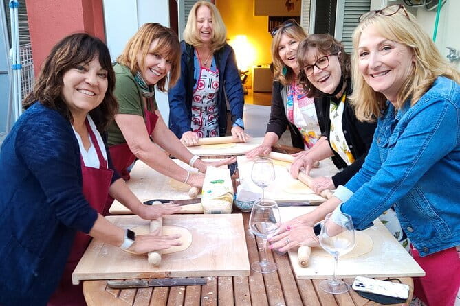 Private Florence Market Tour and Pasta Making Class with Cinzia - Coffee, conversation, and a local view of Florence