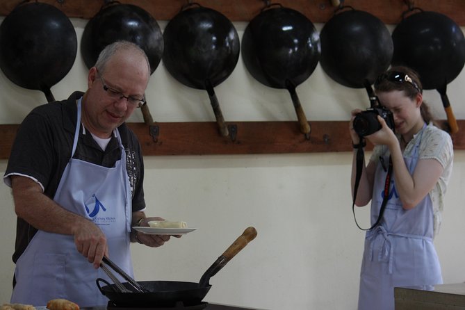 Private Half-Day Thai Cooking Class in Chiang Mai - Why this class begins at the market