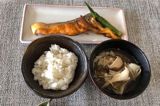 Private Home Cooking in Yanaka – Local Flavors in a Warm Setting - Pairing the class with Yanaka Ginza