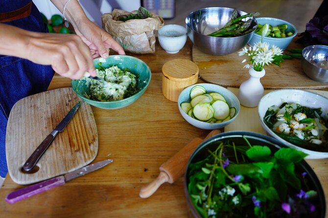 Private Market Tour and Cooking Class in Annecy with a Local - What the $190 price means