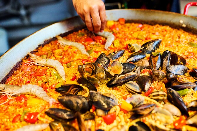 Private Paella Cooking Class and Market Visit with Personal Chef - Sangria and tapas set the tone