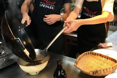 Private Panda Tour with Cooking Class One-day Trip