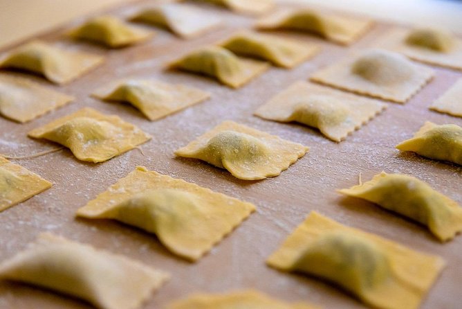 Private pasta-making class at a Cesarina's home with tasting in Arezzo - Choosing morning or afternoon in Arezzo