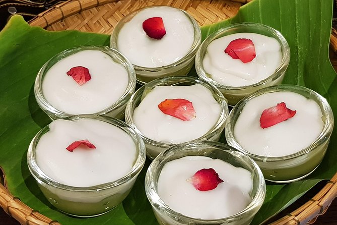 Private Thai Home Cooking Lesson (since 2004) - Choosing from more than 100 family recipes