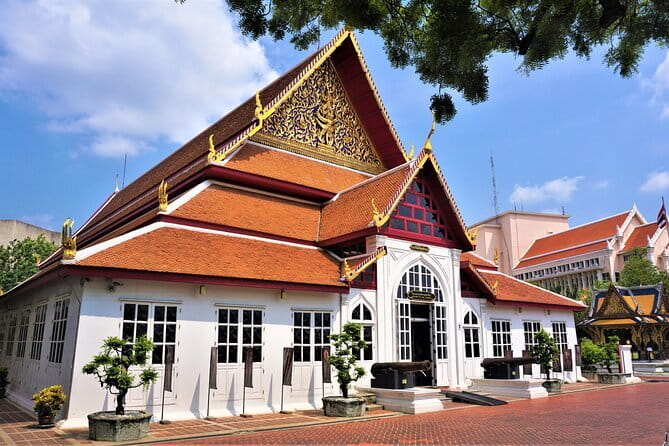 Private Tour: Grand Palace,Wat Phra Kaew, Museum&Cooking Class - The National Museum: a quieter look at Thailand’s past