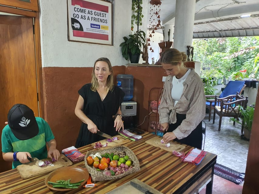 Private Traditional Sri Lankan Cooking Class in Kandy - Dietary choices and accessibility