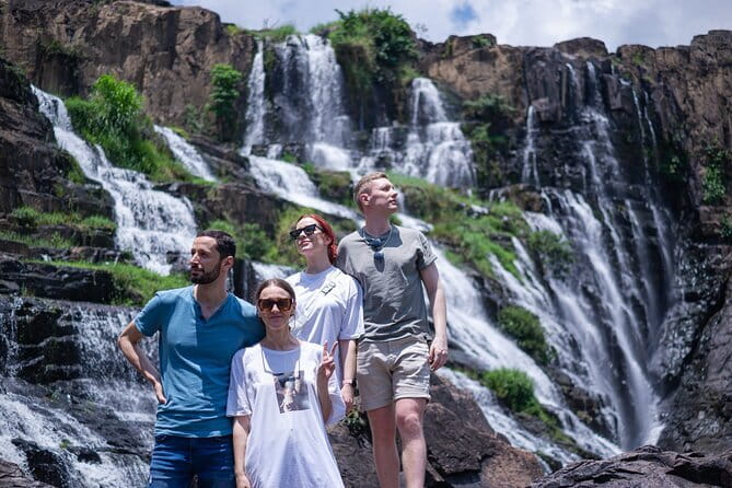 Pu Luong Day Tour: Trekking Villages, Bamboo Rafting & Waterfall - Hieu Waterfall and time for a swim