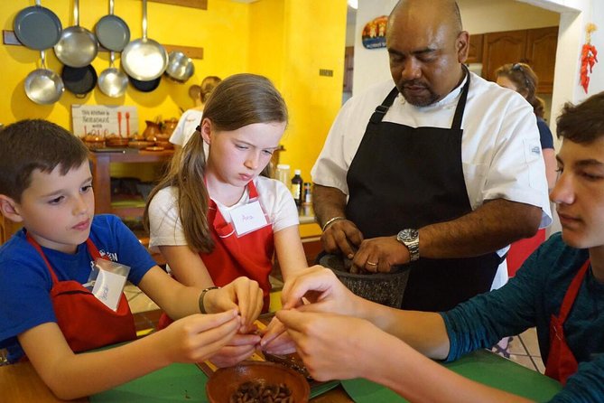 Puerto Vallarta Cooking Class Experience with Market Tour - Who should book this cooking class