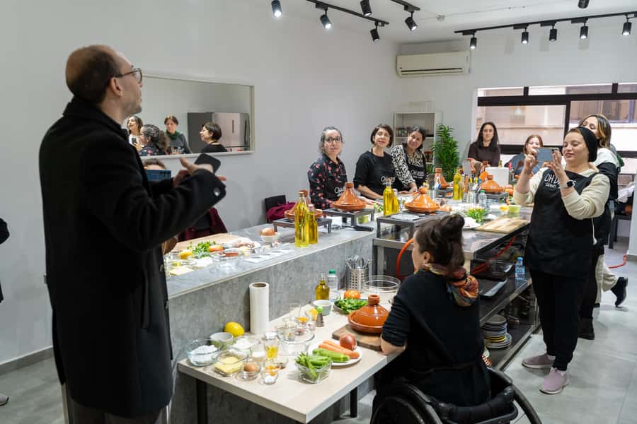 Rabat: Authentic Moroccan Cooking Class with Expert Chefs - Who should book this class