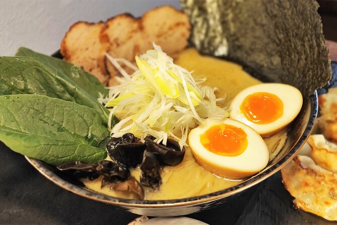Ramen & Dumpling Cooking in Tokyo with Chef/Vegan possible - The first kitchen lesson: ingredients and broth