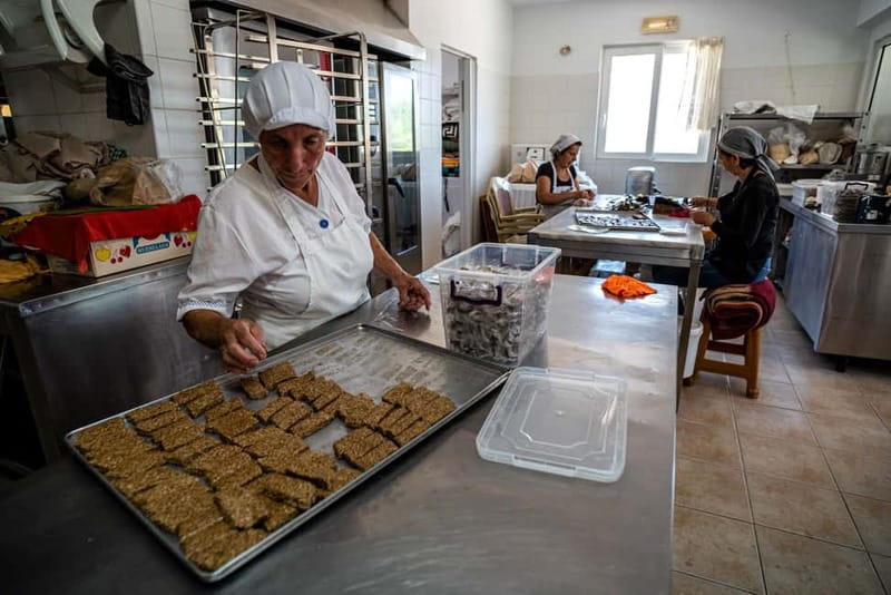 Rhodes: Cooking Lesson and Wine Tasting with Lunch - Lunch turns the lesson into a real meal