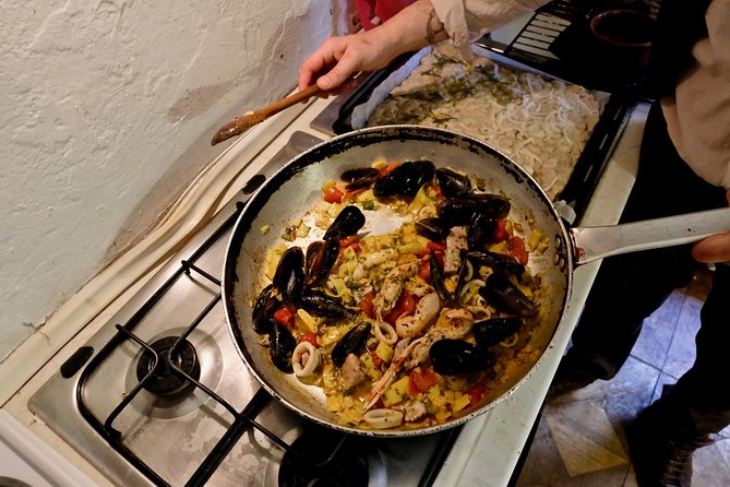 Rialto Market Tour & Private Cooking Class in the Heart of Venice - Choosing lunch with the market or cooking only