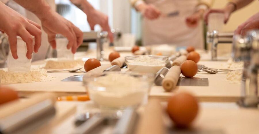 Rimini: Pasta & Tiramisu Cooking Class at a Local's Home - Rolling sfoglia by hand