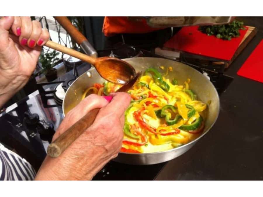Rio de Janeiro: Brazilian Cooking Class in Rio de Janeiro - Cooking Brazilian food instead of just eating it