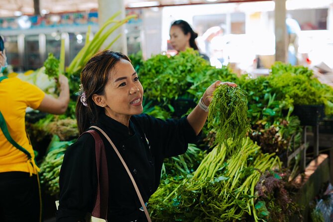 Riverside Thai Cooking Half Day Class - Cooking beside the river