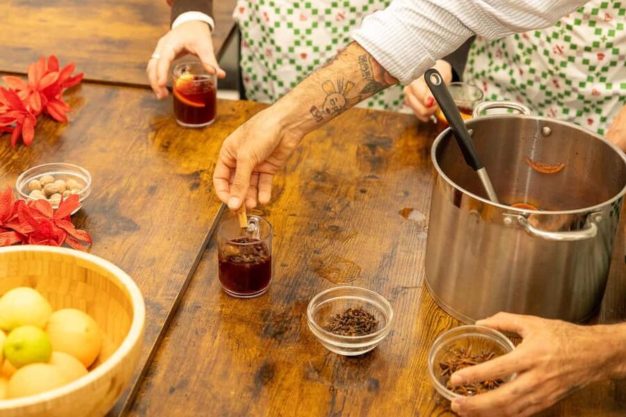 Rome: 2-in-1 Family-Friendly Pasta & Tiramisu Cooking Class - Carbonara or cacio e pepe?
