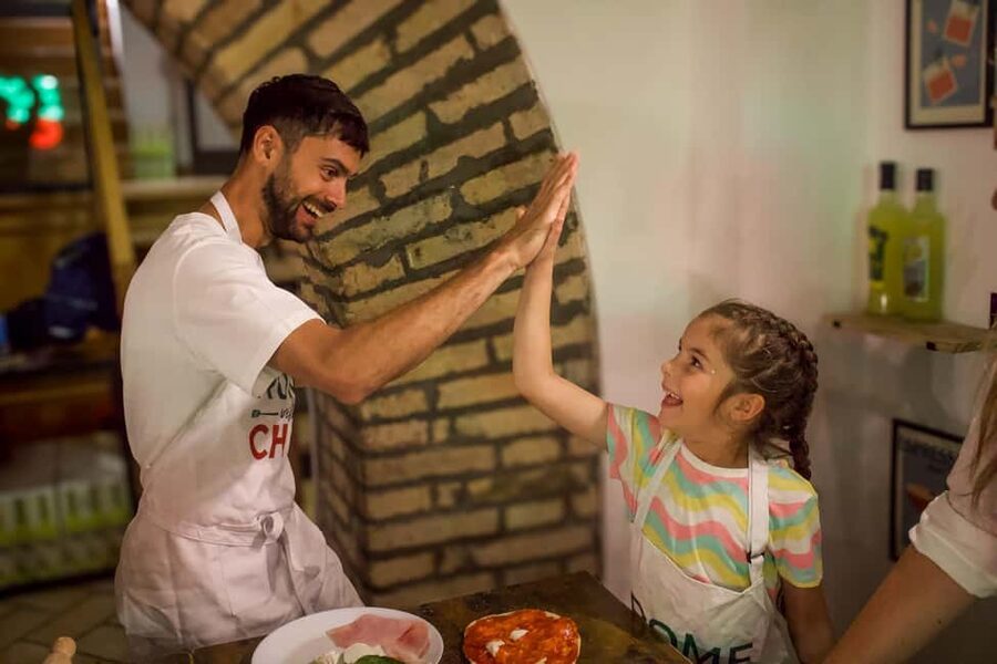 Rome 2-in-1: Pizza & Tiramisu Cooking MasterClass - Eating your own Roman lunch