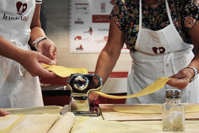 Rome Cooking Class: Fresh Pasta Two Ways & Tiramisu with wine - Making fettuccine from fresh dough