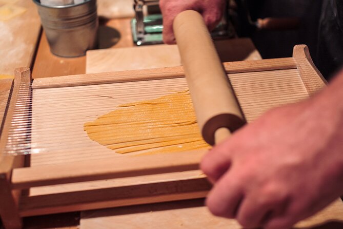 Rome Cooking Class: Make Pasta, Dine & Drink Wine With Local Chef - How the class compares with the price