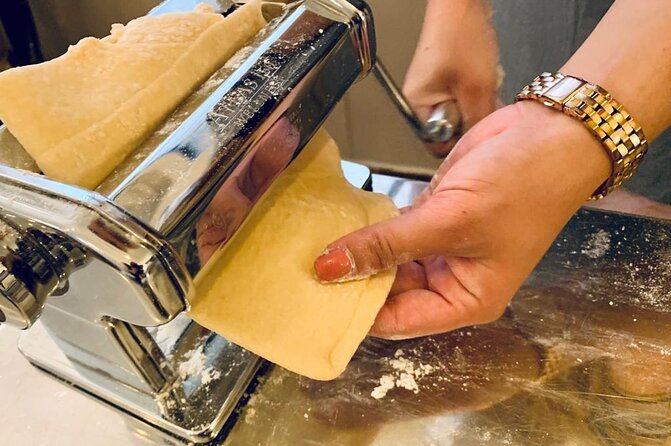 Rome Cooking: Pasta & Tiramisu Making, Free-Flowing Fine Wine - The tasting begins at La Nicchia Café