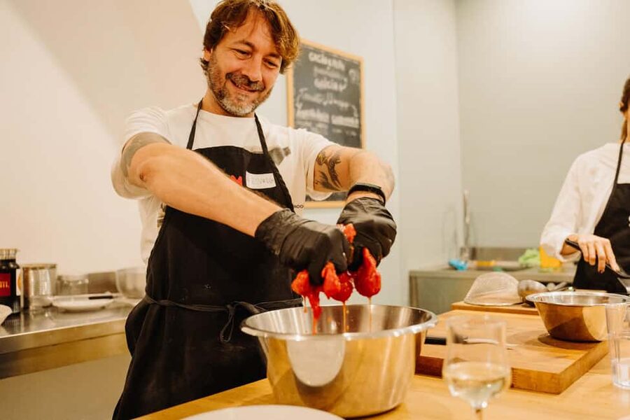 Rome: Fresh Pasta-Making Class with Wine and Gelato - Making the dough by hand