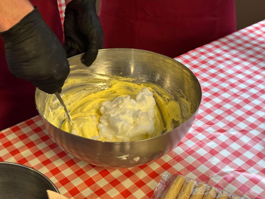 Rome: Homemade Pasta and Tiramisu Cooking Class - A Roman cooking class at Osteria San Giorgio