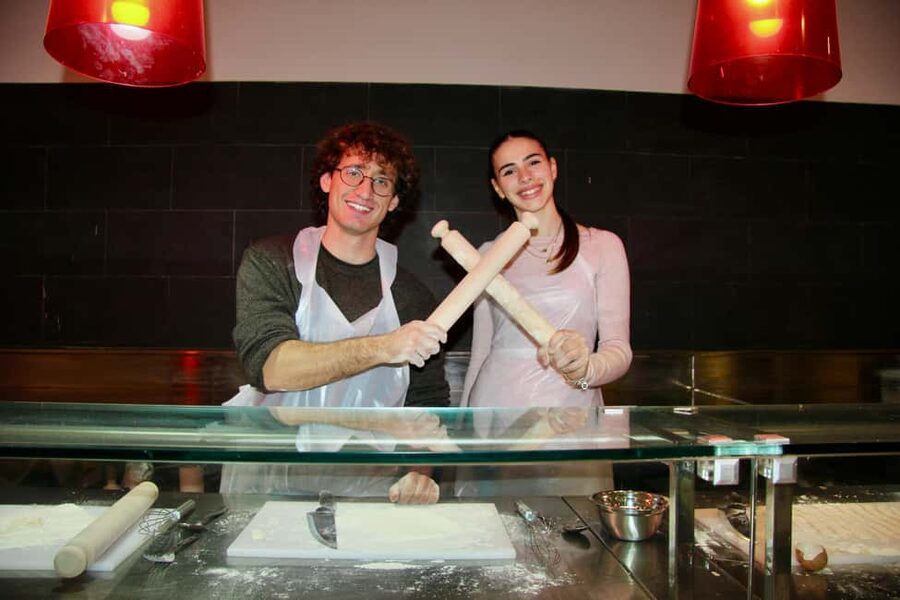 Rome: Lasagna, Fettuccine Pasta & Tiramisu Cooking Class - Making tiramisu without a complicated dessert routine