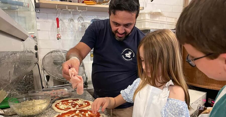 Rome: Neapolitan Pizza Cooking Class in Front of the Vatican - Who will enjoy this pizza class most