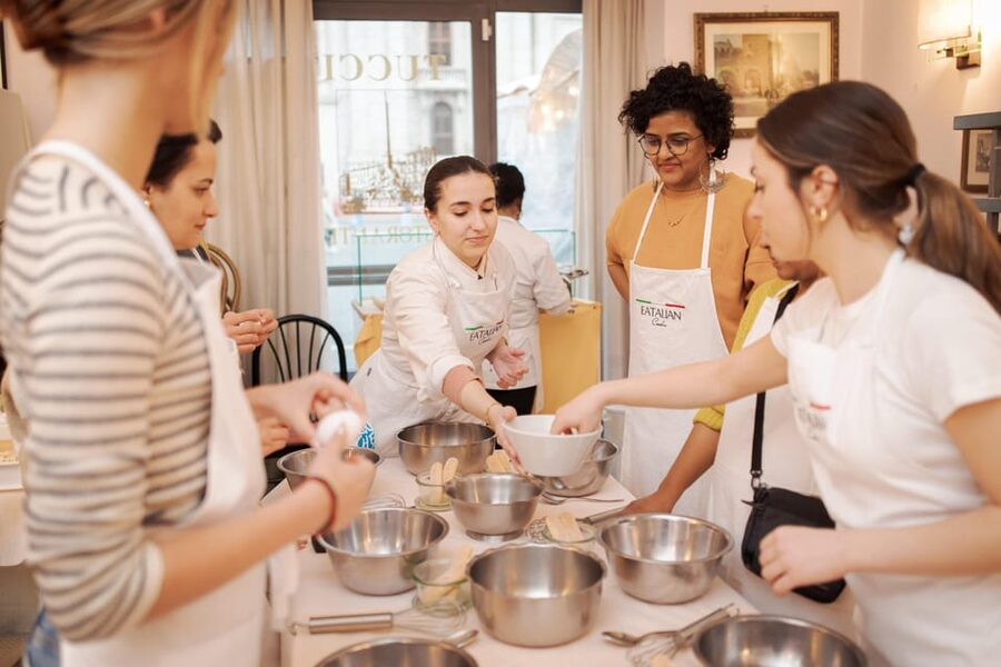 Rome: Pasta and Tiramisu Cooking Class in Piazza Navona - Key points to know before booking