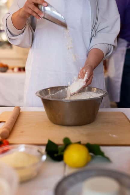 Rome: pasta and tiramisu cooking class in the city center - Practical details before you reserve