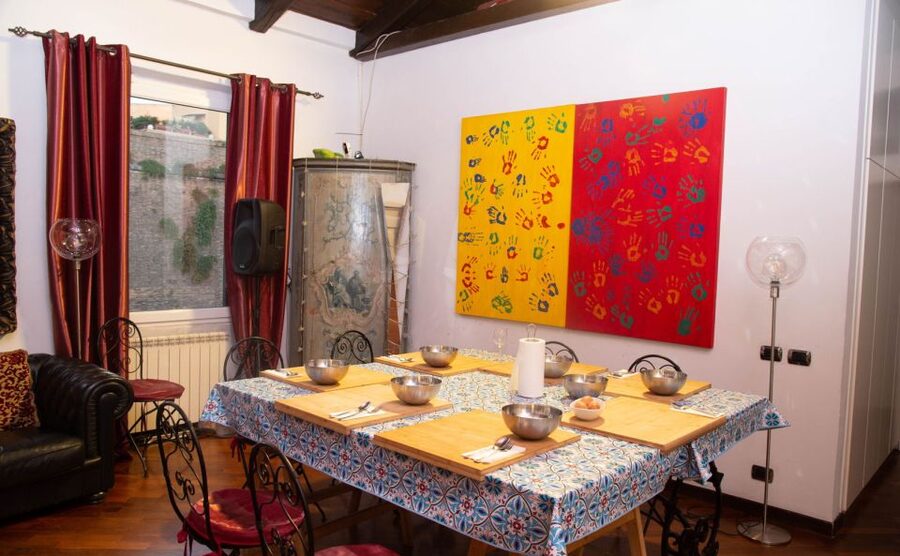 Rome: Pasta and Tiramisu Shared Cooking Class with Wine - What the strongest praise tells you