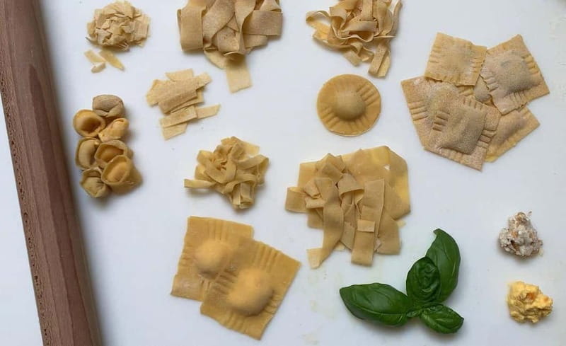 Rome: Pasta Cooking Class with Market Visit and Wine - Making more than spaghetti